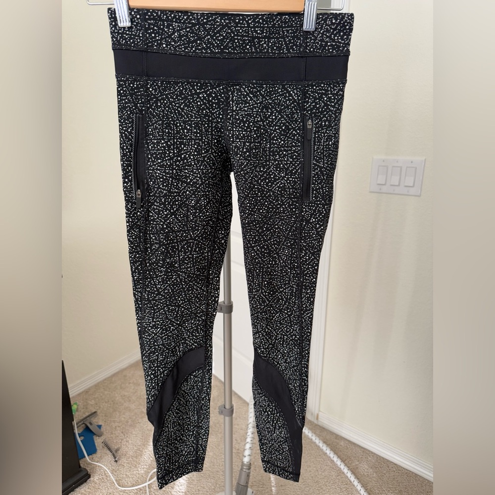 Lululemon Leggings with mesh
